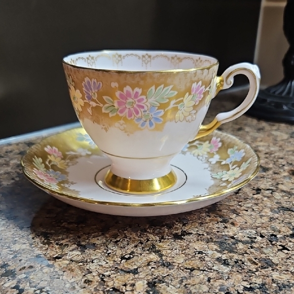 Tuscan Other - Vintage Teacup and Saucer - Tuscan - Floral